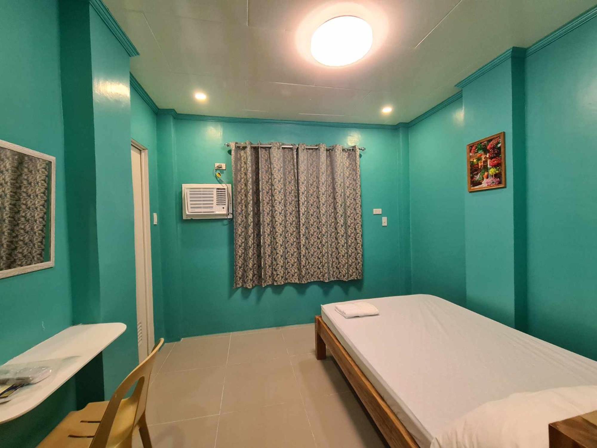 Drossgold Pension House Tubigon Esterno foto